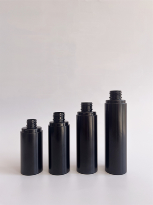 زجاجات مستحضرات التجميل البلاستيكية بحجم 20/24 من ODM مع مضخة مستحلب البخاخ وغطاء الغطاء