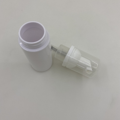زجاجة ODM الشفافة مع مضخة ، موزع صابون رغوي بلاستيكي 60 مل 100 مل
